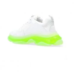 Balenciaga Triple S Sneakers White 18 Balenciaga Triple S Sneakers White -herresko-sneakers Salg unnamed file 1210