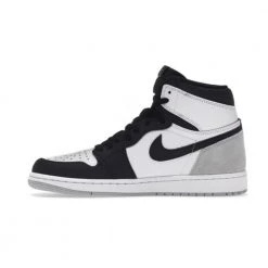 Air Jordan 1 Retro High OG Sneakers Gray
